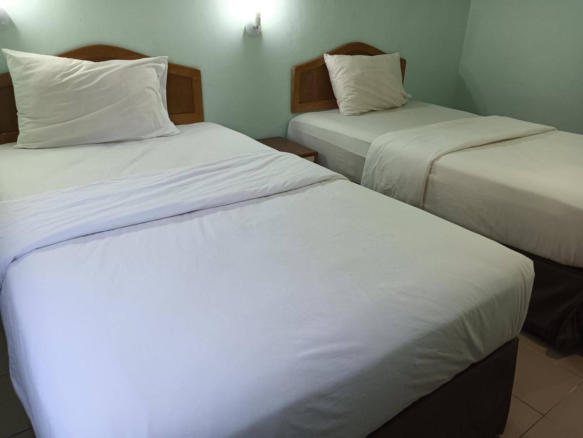 Oyo 90860 Wawasan Inn Sarikei Esterno foto