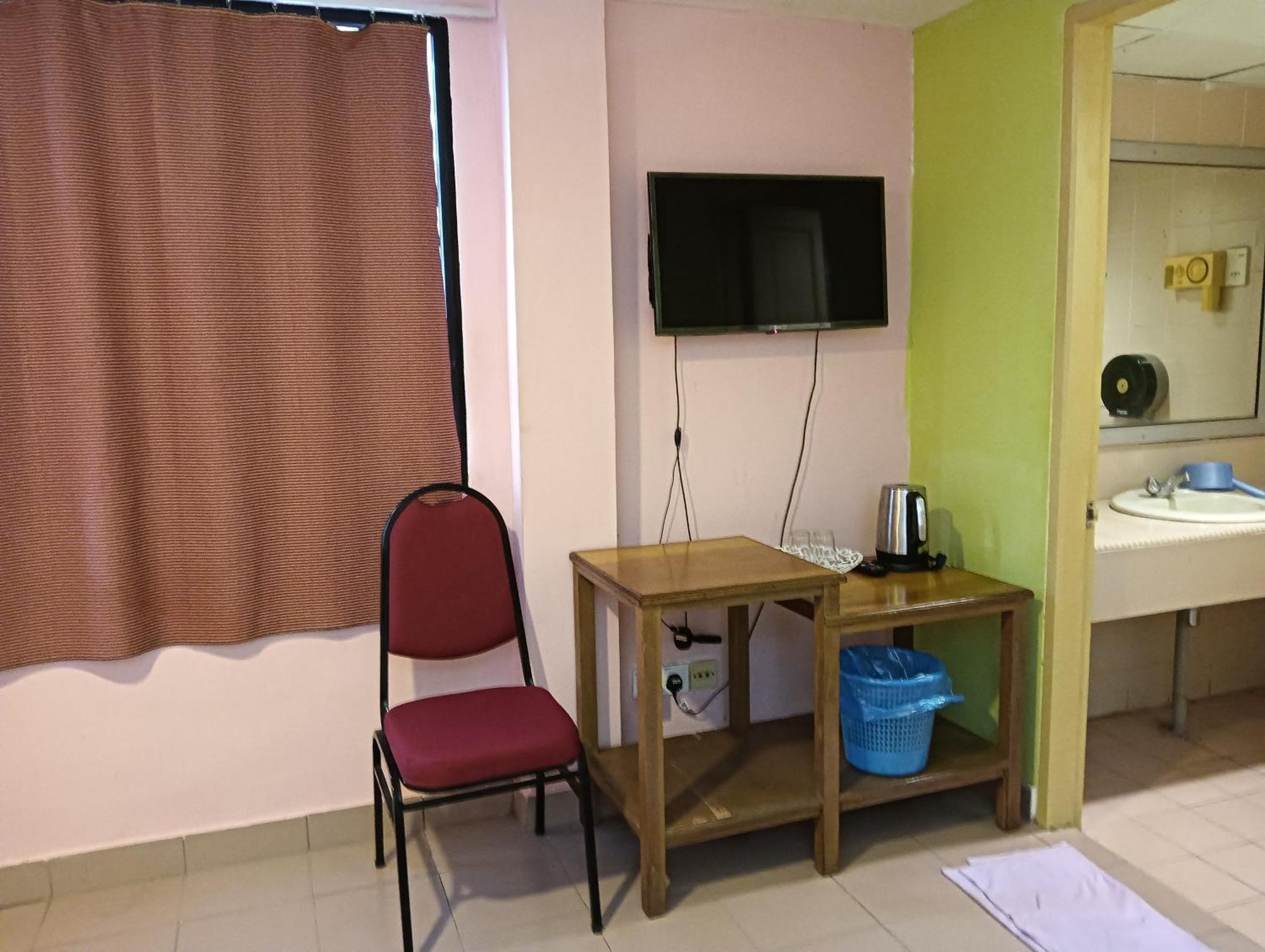 Oyo 90860 Wawasan Inn Sarikei Esterno foto