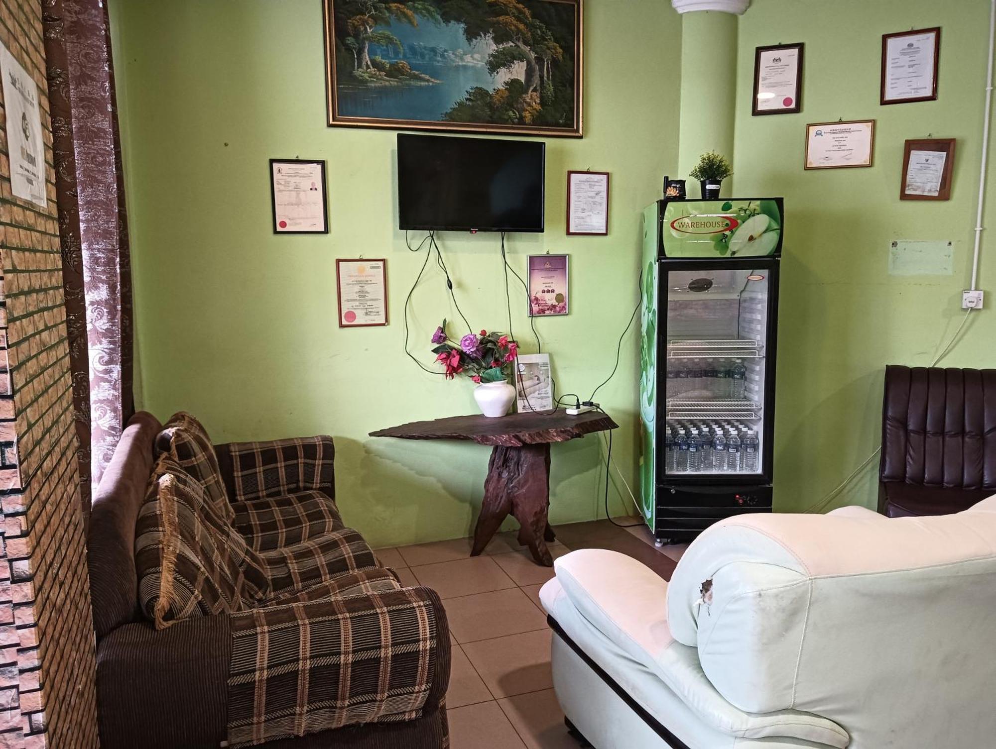 Oyo 90860 Wawasan Inn Sarikei Esterno foto